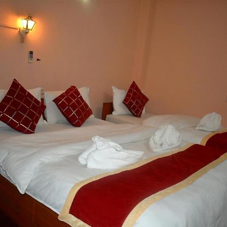 Festoon Hotel Katmandou Extérieur photo