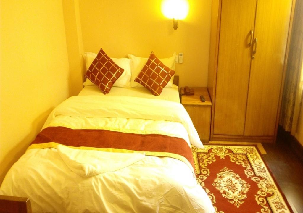 Festoon Hotel Katmandou Extérieur photo